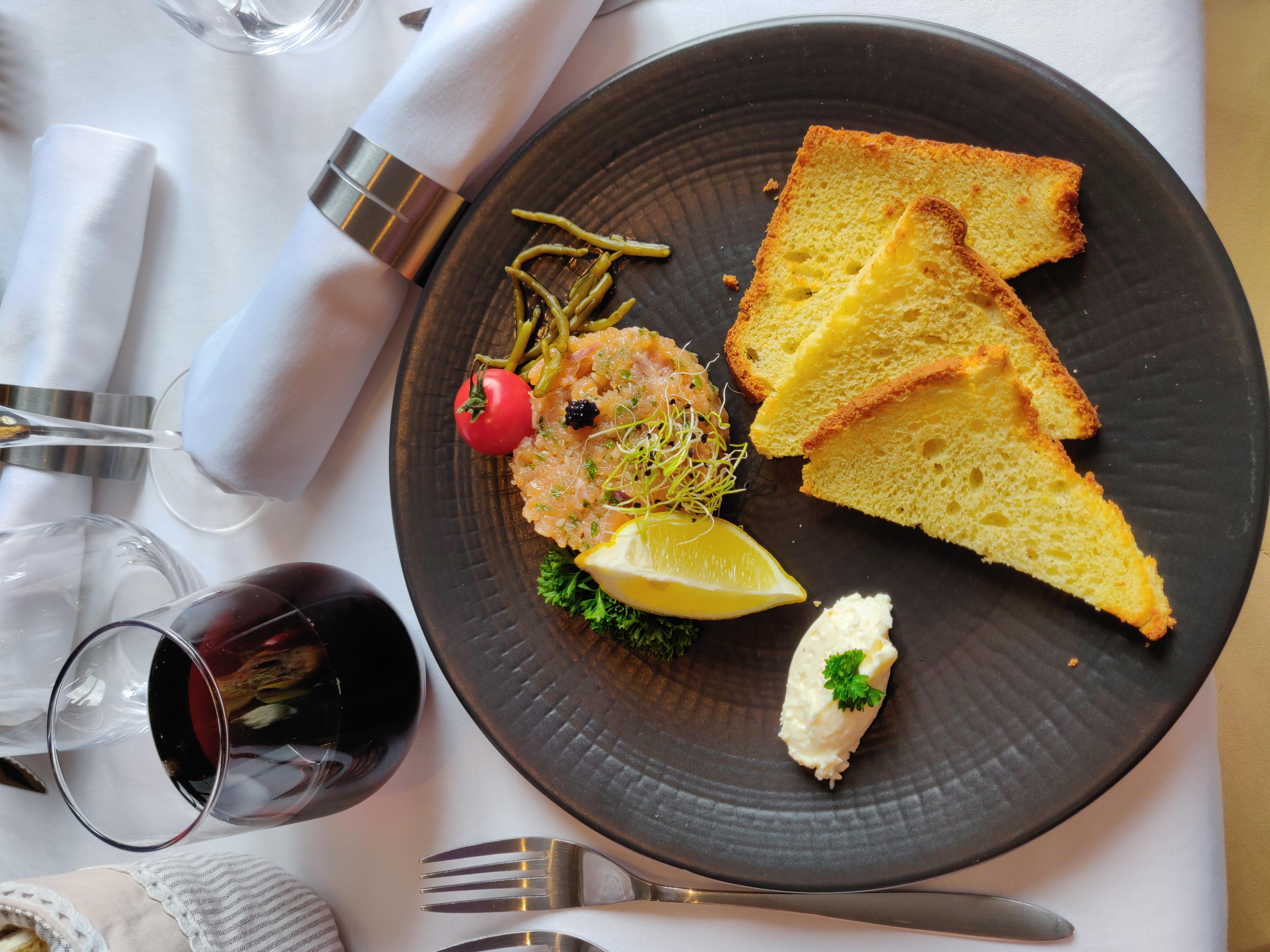 Entrée Tartar de saumon